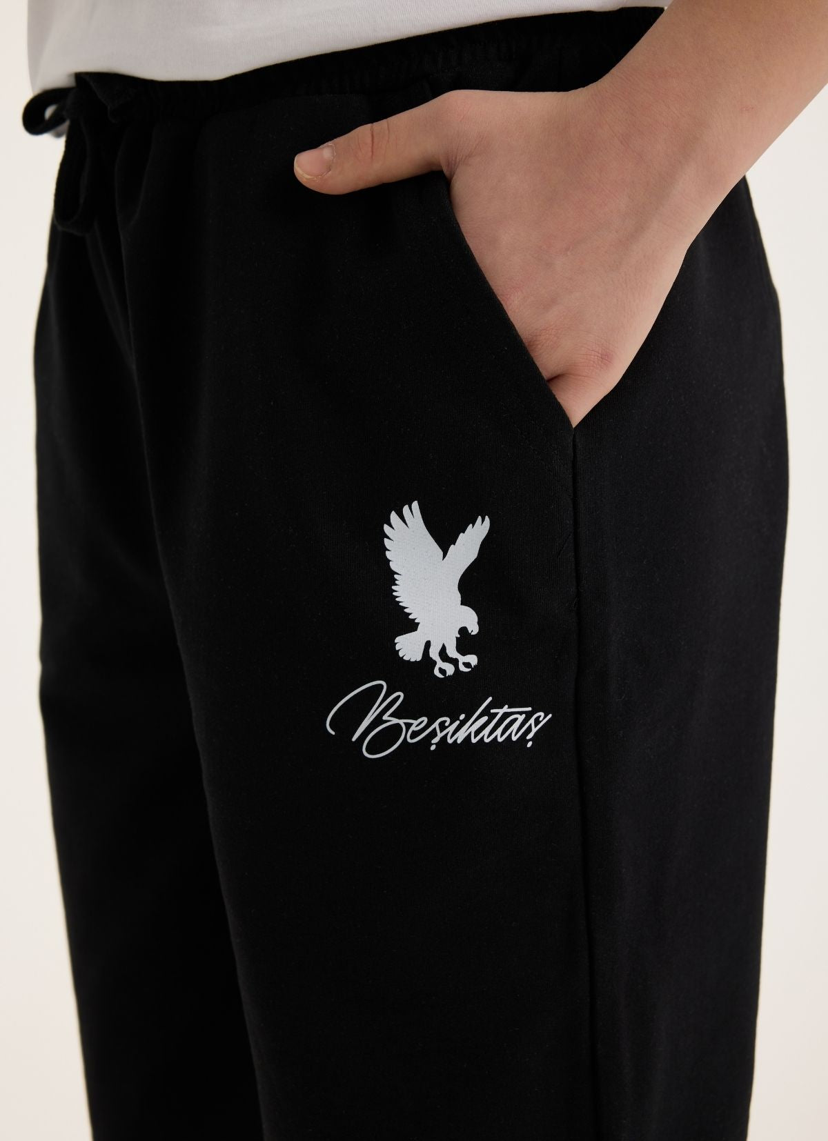 House of Clubs - Beşiktaş  Match Day Büyük Çocuk Takım