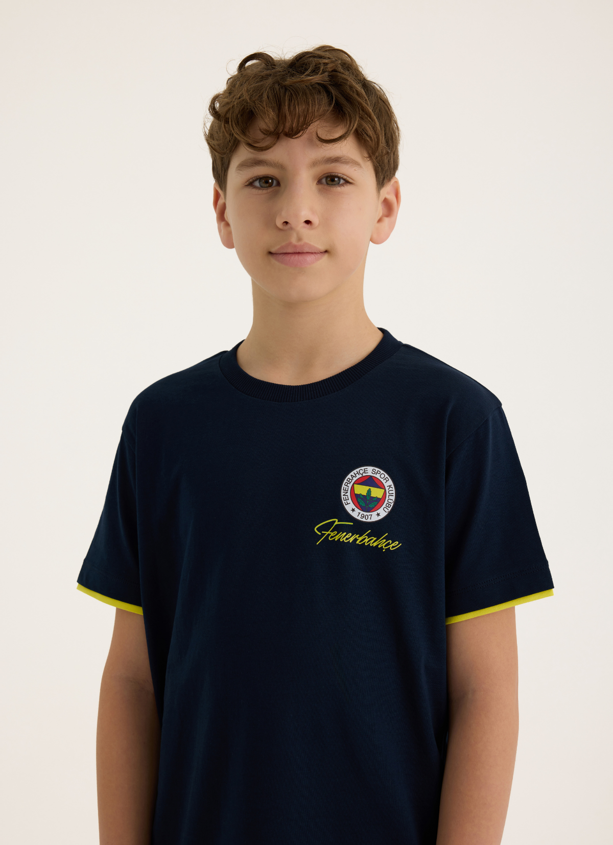 House of Clubs - Fenerbahçe Everyday Büyük Çocuk T-shirt