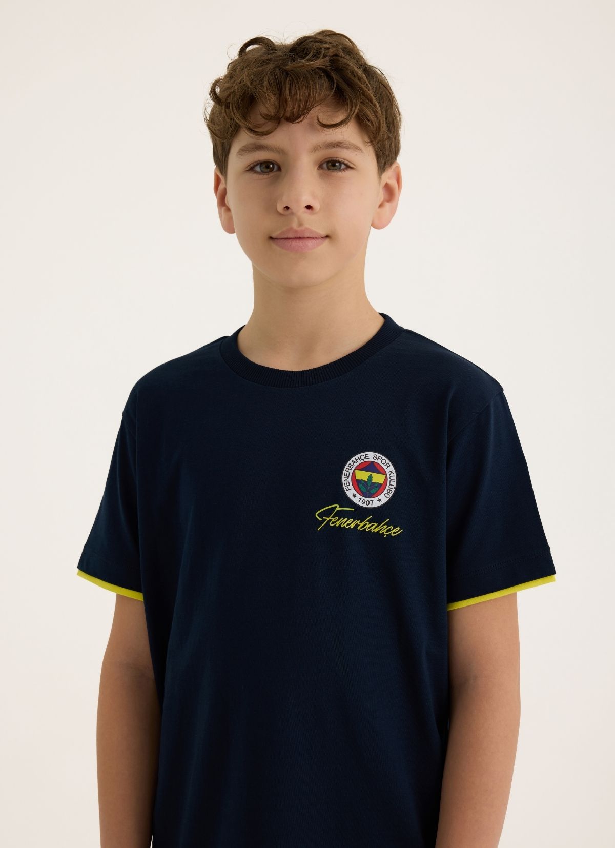 House of Clubs - Fenerbahçe Everyday Büyük Çocuk T-shirt