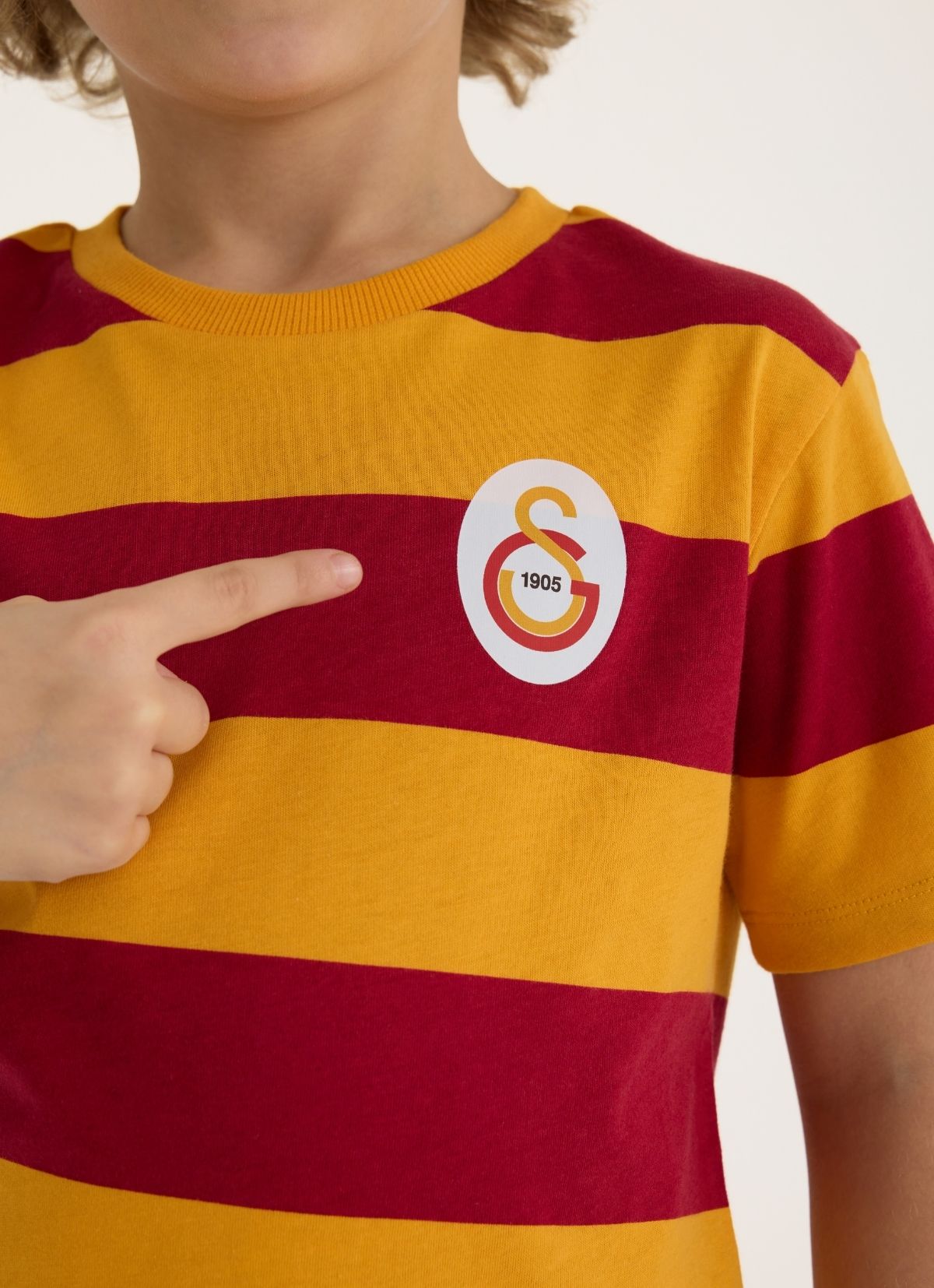 House of Clubs - Galatasaray Çizgili Retro Çocuk T-shirt