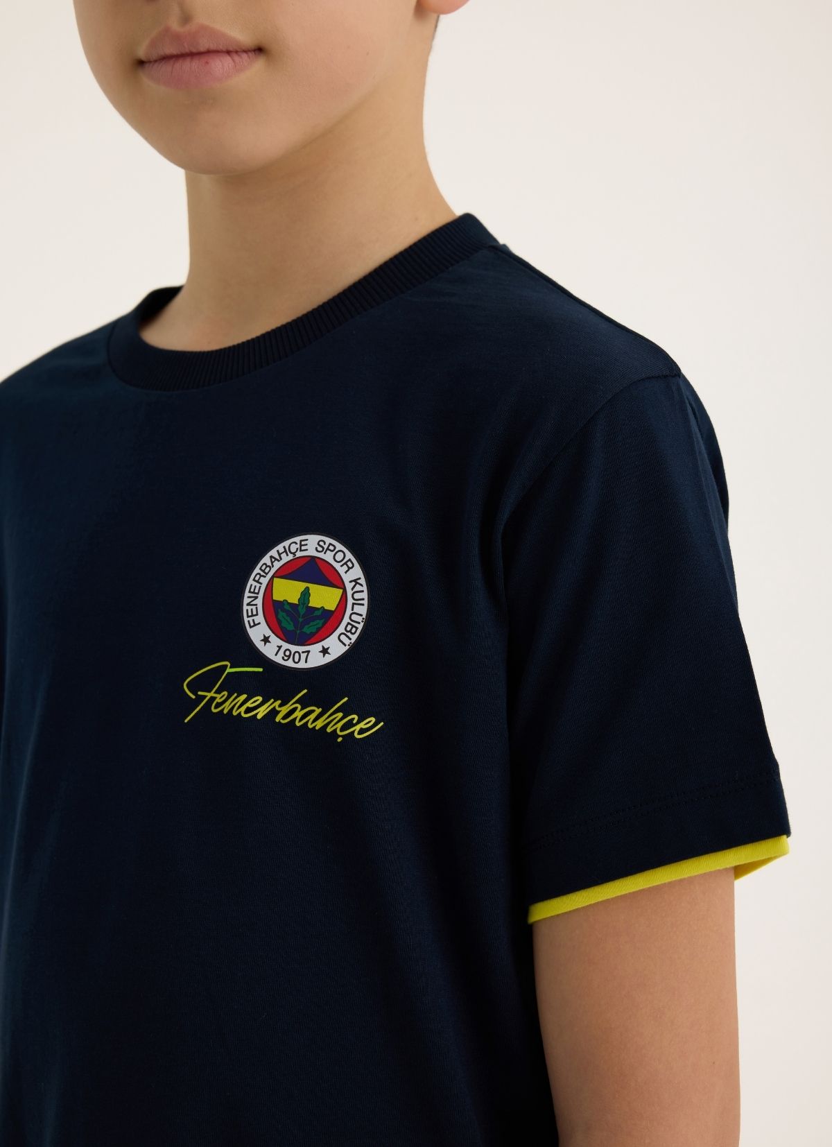 House of Clubs - Fenerbahçe Everyday Büyük Çocuk T-shirt